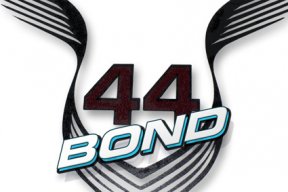 Mister_Bond_747